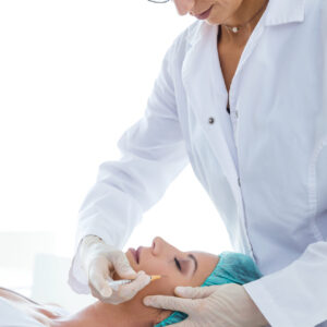 Batas Clinic Roa (Producto TEST 1)